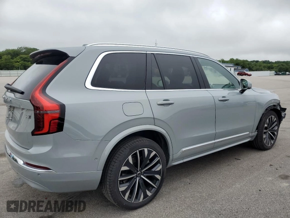 2025 Volvo XC90 Plus with VIN YV4062PB0S1356430, listed as a Copart auction lot 61463685 with 7,901 mi miles and Clean title. Bid and sale history available at DreamBid. Image 3.