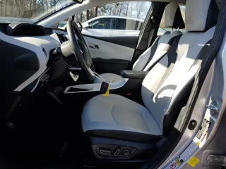 2017 Toyota Prius Two with VIN JTDKARFUXH3037331, listed as a Copart auction lot 89314285 with 74,619 mi miles and Salvage Title. Bid and sale history available at carsss.com. Image 7.