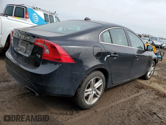 2014 Volvo S60 T5 with VIN YV1612FS6E2281223, listed as a Copart auction lot 42648005 with 71,004 mi miles and Salvage Title. Bid and sale history available at carsss.com. Image 3.
