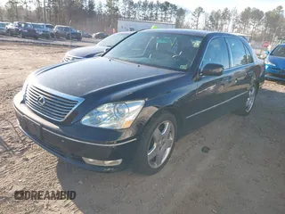 2005 Lexus LS 430 z VIN JTHBN36FX55025178, wystawiony jako IAAI lot #41471386 z przebiegiem 225 094 mil mil oraz . Historia ofert i sprzedaży dostępna na DreamBid. Obrazek 17.