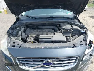 2012 Volvo S60 T5 z VIN YV1622FS4C2144565, wystawiony jako IAAI lot #42114176 z przebiegiem 143 788 mil mil oraz . Historia ofert i sprzedaży dostępna na DreamBid. Obrazek 10.