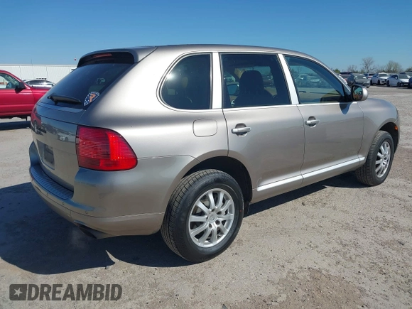 2005 Porsche Cayenne with VIN WP1AA29P75LA24751, listed as a IAAI auction lot 41837622 with 138,912 mi miles. Bid and sale history available at carsss.com. Image 4.