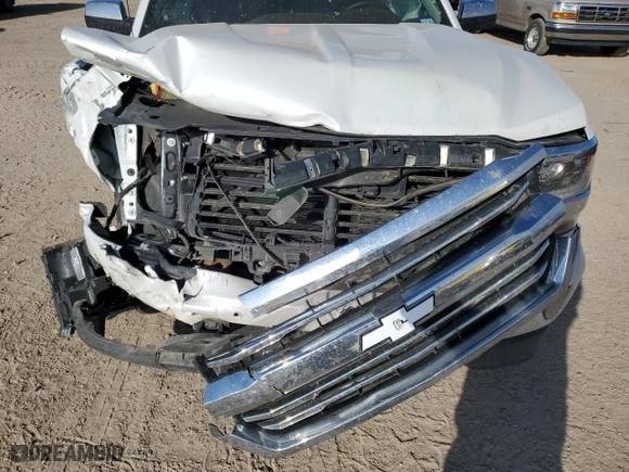 2017 Chevrolet Silverado 1500 High Country with VIN 3GCUKTEJ0HG272506, listed as a Copart auction lot 82409054 with 109,659 mi miles and Clean Title. Bid and sale history available at carsss.com. Image 12.