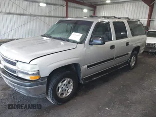 2004 Chevrolet Suburban LS with VIN 3GNEC16Z74G201816, listed as a IAAI auction lot 41721157 with 265,245 mi miles. Bid and sale history available at carsss.com. Image 2.
