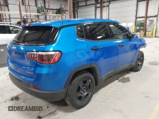 2019 Jeep Compass Sport with VIN 3C4NJCAB6KT649781, listed as a IAAI auction lot 41908611 with 117,479 mi miles and . Bid and sale history available at DreamBid. Image 4.