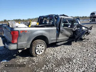 2020 Ford Super Duty F-250 SRW XL with VIN 1FT7W2B62LEE64960, listed as a Copart auction lot 49105015 with 0 mi miles and Salvage Title. Bid and sale history available at carsss.com. Image 3.