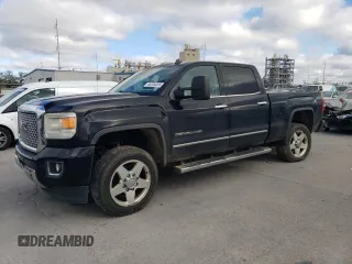 2015 GMC Sierra 2500HD Denali z VIN 1GT120E89FF155536, wystawiony jako Copart lot #48204205 z przebiegiem 153 457 mil mil oraz Szkoda całkowita • Salvage title. Historia ofert i sprzedaży dostępna na DreamBid. Obrazek 1.