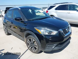 2019 Nissan Kicks S with VIN 3N1CP5CU6KL509670, listed as a IAAI auction lot 41787105 with 94,759 mi miles. Bid and sale history available at carsss.com. Image 1.