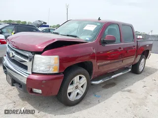 2008 Chevrolet Silverado 1500 LTZ with VIN 3GCEC13J18G212369, listed as a IAAI auction lot 41887947 with 318,161 mi miles. Bid and sale history available at carsss.com. Image 17.