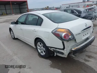 2009 Nissan Altima S z VIN 1N4AL21E99N499145, wystawiony jako IAAI lot #41689648 z przebiegiem 171 573 mil mil oraz . Historia ofert i sprzedaży dostępna na DreamBid. Obrazek 3.
