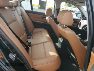 2011 BMW 3 Series 328i с VIN WBAPH5C53BA445287, выставлен на аукционе Copart как лот 57314625 с пробегом 82 026 миль миль и Списание • Salvage title. История ставок и продаж доступна на DreamBid. Изображение 10.