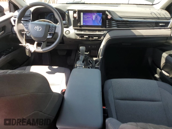 2025 Toyota Camry LE z VIN 4T1DAACK1SU566211, wystawiony jako Copart lot #60245455 z przebiegiem 9 223 mil mil oraz Czysty tytuł • Clean title. Historia ofert i sprzedaży dostępna na DreamBid. Obrazek 8.
