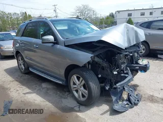 2016 Mercedes-Benz GLE 350 z VIN 4JGDA5HB4GA624871, wystawiony jako IAAI lot #42080510 z przebiegiem 117 533 mil mil oraz . Historia ofert i sprzedaży dostępna na DreamBid. Obrazek 1.
