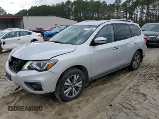 2017 Nissan Pathfinder SL with VIN 5N1DR2MM4HC641044, listed as a Copart auction lot 52765885 with 138,571 mi miles and Salvage Title. Bid and sale history available at carsss.com. Image 1.