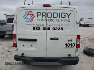 2018 Nissan NV Cargo S z VIN 1N6BF0KY8JN804168, wystawiony jako Copart lot #51158214 z przebiegiem Nie podano mil oraz Szkoda całkowita • Salvage title. Historia ofert i sprzedaży dostępna na DreamBid. Obrazek 6.