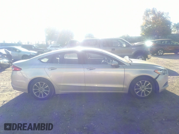 2017 Ford Fusion SE with VIN 3FA6P0HD9HR249590, listed as a IAAI auction lot 40561452 with 161,198 mi miles. Bid and sale history available at carsss.com. Image 14.