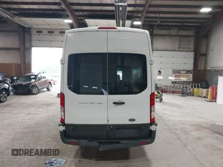 2015 Ford Transit z VIN 1FTSW3XMXFKB06129, wystawiony jako IAAI lot #42284690 z przebiegiem 198 236 mil mil oraz . Historia ofert i sprzedaży dostępna na DreamBid. Obrazek 16.