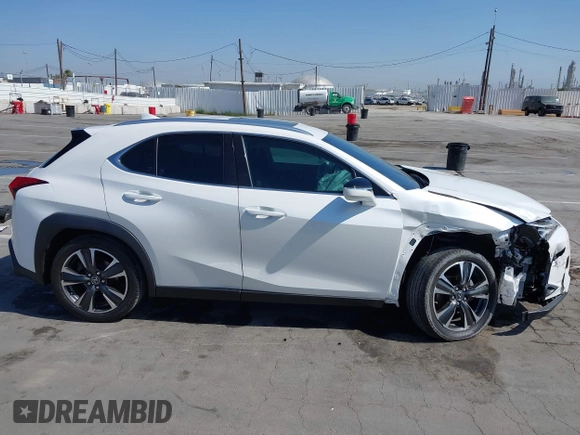 2020 Lexus UX 200 с VIN JTHP3JBH9L2022648, выставлен на аукционе IAAI как лот 42223772 с пробегом 35 128 миль миль и . История ставок и продаж доступна на DreamBid. Изображение 13.