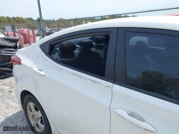 2015 Hyundai Elantra Limited with VIN 5NPDH4AE3FH614340, listed as a IAAI auction lot 41909069 with 156,979 mi miles. Bid and sale history available at carsss.com. Image 13.