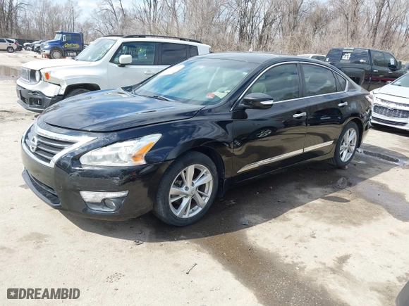 2015 Nissan Altima 2.5 S with VIN 1N4AL3AP6FC135800, listed as a IAAI auction lot 41750746 with 136,471 mi miles. Bid and sale history available at carsss.com. Image 17.