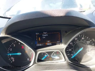 2017 Ford Escape SE with VIN 1FMCU0GD5HUC95607, listed as a IAAI auction lot 41665048 with 79,199 mi miles. Bid and sale history available at carsss.com. Image 7.