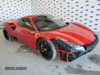 2018 Ferrari 488 z VIN ZFF80AMA2J0229536, wystawiony jako Copart lot #73699714 z przebiegiem 4 120 mil mil oraz Szkoda całkowita • Salvage title. Historia ofert i sprzedaży dostępna na DreamBid. Obrazek 4.