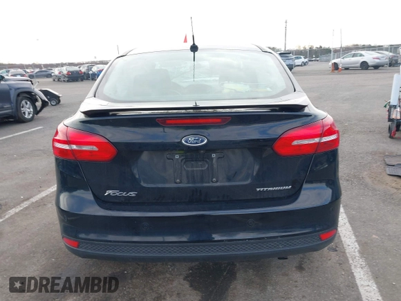 2018 Ford Focus Titanium с VIN 1FADP3J2XJL294107, выставлен на аукционе IAAI как лот 42005814 с пробегом 93 239 миль миль и . История ставок и продаж доступна на DreamBid. Изображение 16.