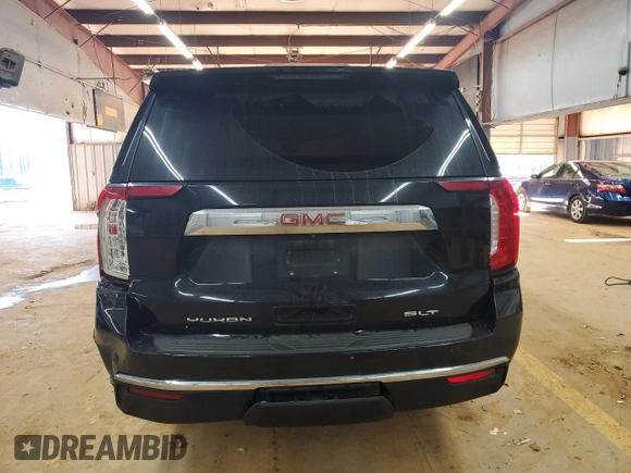 2021 GMC Yukon XL SLT with VIN 1GKS2GKD5MR361239, listed as a Copart auction lot 43741285 with 98,316 mi miles and Salvage Title. Bid and sale history available at carsss.com. Image 6.