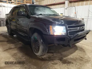 2010 Chevrolet Avalanche LT with VIN 3GNVKFE06AG192069, listed as a Copart auction lot 50096895 with 209,250 mi miles and Salvage title. Bid and sale history available at DreamBid. Image 4.
