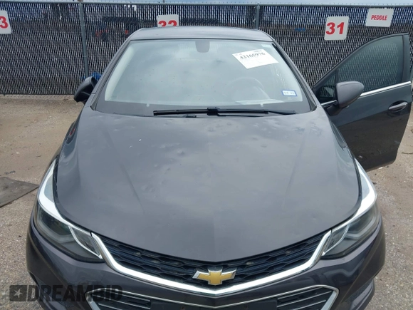 2017 Chevrolet Cruze LT with VIN 1G1BE5SM5H7151791, listed as a IAAI auction lot 42165976 with 70,044 mi miles and . Bid and sale history available at DreamBid. Image 6.