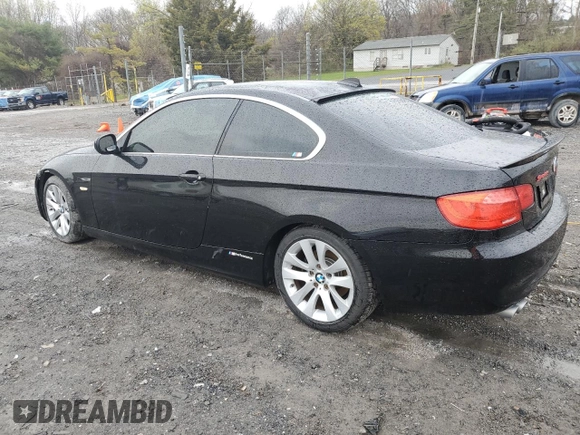 2012 BMW 3 Series 328i with VIN WBAKE5C59CJ106098, listed as a Copart auction lot 51977925 with 136,275 mi miles and Salvage title. Bid and sale history available at DreamBid. Image 2.