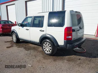 2006 Land Rover LR3 SE with VIN SALAD25476A389215, listed as a IAAI auction lot 41453828 with 1 mi miles. Bid and sale history available at carsss.com. Image 3.