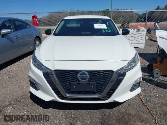 2020 Nissan Altima 2.5 SR with VIN 1N4BL4CV5LC194371, listed as a IAAI auction lot 41816369 with 105,075 mi miles. Bid and sale history available at carsss.com. Image 12.