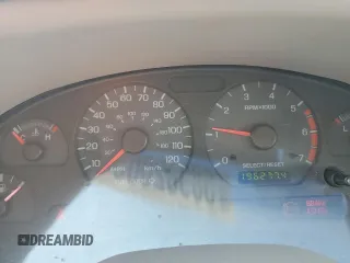 2003 Ford Mustang Standard z VIN 1FAFP40423F337129, wystawiony jako Copart lot #58982005 z przebiegiem 196 277 mil mil oraz Szkoda całkowita • Salvage title. Historia ofert i sprzedaży dostępna na DreamBid. Obrazek 9.