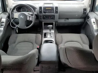 2005 Nissan Pathfinder XE with VIN 5N1AR18U85C750688, listed as a Copart auction lot 49744515 with 147,648 mi miles and Clean Title. Bid and sale history available at carsss.com. Image 8.