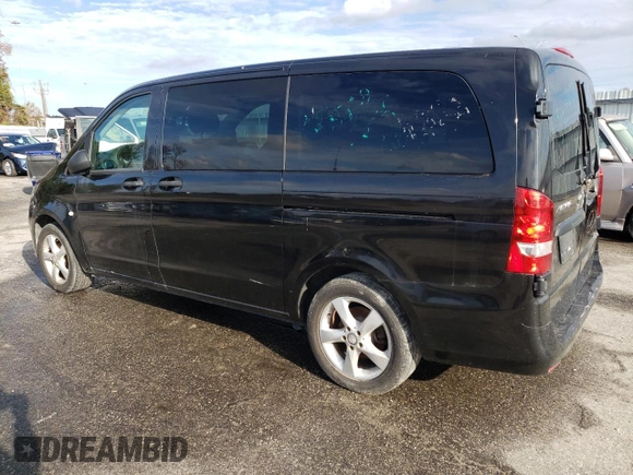 2017 Mercedes-Benz Metris Passenger z VIN WD4PG2EE8H3306082, wystawiony jako Copart lot #84463414 z przebiegiem 129 418 mil mil oraz Tytuł czysty. Historia ofert i sprzedaży dostępna na DreamBid. Obrazek 2.