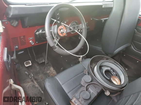 1984 Jeep CJ z VIN 1JCCM87E0ET103859, wystawiony jako Copart lot #87461054 z przebiegiem 183 390 mil mil oraz Szkoda całkowita • Salvage title. Historia ofert i sprzedaży dostępna na DreamBid. Obrazek 8.