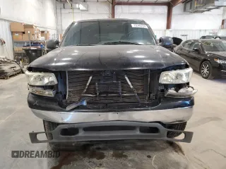 2004 GMC Yukon SLT with VIN 1GKEC13Z04R181345, listed as a Copart auction lot 75545294 with 0 mi miles and Non Repairable. Bid and sale history available at carsss.com. Image 5.