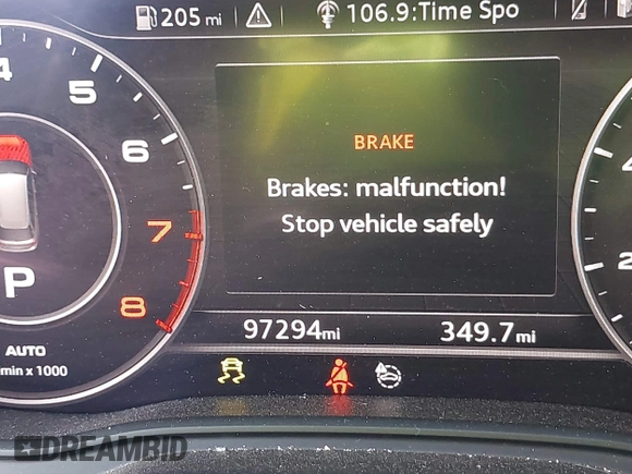 2018 Audi A4 allroad Premium Plus with VIN WA18NAF41JA033213, listed as a IAAI auction lot 42025566 with 97,294 mi miles. Bid and sale history available at carsss.com. Image 16.