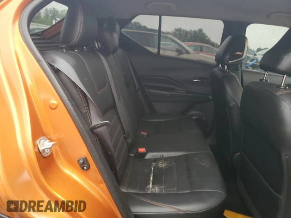 2019 Nissan Kicks S z VIN 3N1CP5CU2KL491930, wystawiony jako Copart lot #61214685 z przebiegiem 83 965 mil mil oraz Szkoda całkowita • Salvage title. Historia ofert i sprzedaży dostępna na DreamBid. Obrazek 10.