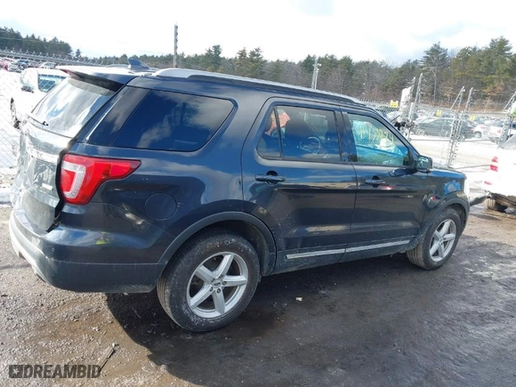 2017 Ford Explorer XLT with VIN 1FM5K8DH4HGC36289, listed as a IAAI auction lot 41433894 with 71,681 mi miles. Bid and sale history available at carsss.com. Image 13.