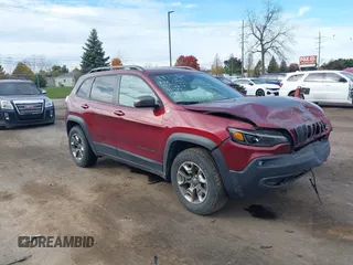 2019 Jeep Cherokee Trailhawk Elite with VIN 1C4PJMBX6KD378848, listed as a IAAI auction lot 40754408 with 52,901 mi miles. Bid and sale history available at carsss.com. Image 1.
