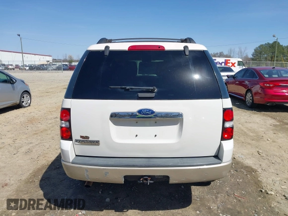 2010 Ford Explorer Eddie Bauer with VIN 1FMEU6EE5AUB13286, listed as a IAAI auction lot 41737633 with 207,341 mi miles. Bid and sale history available at carsss.com. Image 16.