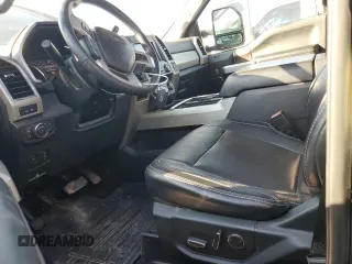 2018 Ford F-450 z VIN 1FT9W4DT1JED24368, wystawiony jako Copart lot #73235634 z przebiegiem 65 774 mil mil oraz Szkoda całkowita • Salvage title. Historia ofert i sprzedaży dostępna na DreamBid. Obrazek 7.