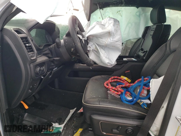 2024 Ram 1500 Limited z VIN 1C6SRFHT6RN181404, wystawiony jako Copart lot #81327854 z przebiegiem Nie podano mil oraz Szkoda całkowita • Salvage title. Historia ofert i sprzedaży dostępna na DreamBid. Obrazek 7.