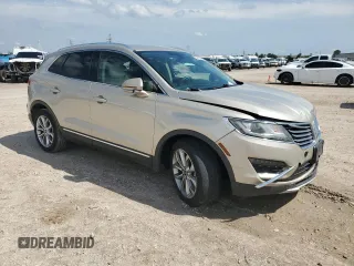 2017 Lincoln MKC Select z VIN 5LMCJ2C96HUL19657, wystawiony jako Copart lot #54157965 z przebiegiem 142 646 mil mil oraz Szkoda całkowita • Salvage title. Historia ofert i sprzedaży dostępna na DreamBid. Obrazek 4.