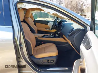 2025 Lexus NX 350 z VIN 2T2AGCEZ6SC070955, wystawiony jako IAAI lot #41821895 z przebiegiem 8 632 mil mil oraz . Historia ofert i sprzedaży dostępna na DreamBid. Obrazek 5.