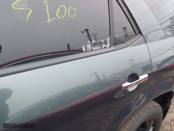 2003 Acura MDX Touring Pkg RES w/Navigation System with VIN 2HNYD18953H529535, listed as a IAAI auction lot 41851182 with 999,999 mi miles. Bid and sale history available at carsss.com. Image 6.
