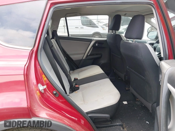 2018 Toyota RAV4 XLE с VIN 2T3WFREV7JW501241, выставлен на аукционе IAAI как лот 42134328 с пробегом 56 536 миль миль и . История ставок и продаж доступна на DreamBid. Изображение 8.