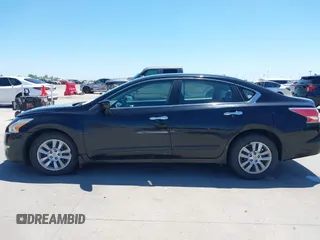 2015 Nissan Altima S with VIN 1N4AL3AP9FN869710, listed as a IAAI auction lot 42043275 with 163,909 mi miles and . Bid and sale history available at DreamBid. Image 15.